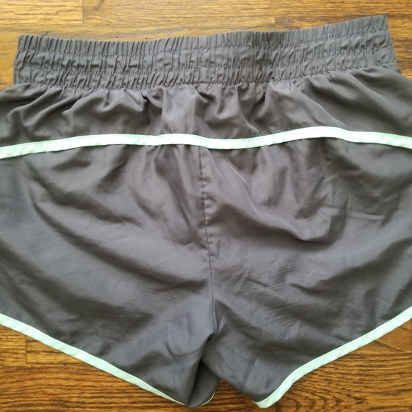 🚫SOLD🚫AthleticWorks▪︎Gym Shorts - Picture 6 of 13